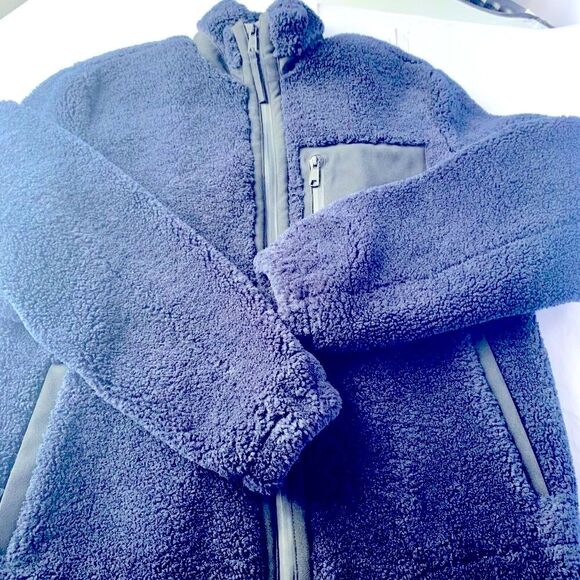 NWOT  Vince Men’s Navy Blue Sherpa Faux Shearling Fuzzy Full ZipJacket coat - Picture 11 of 13